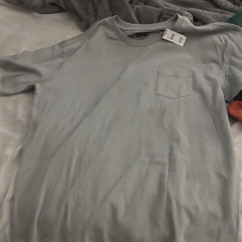 Men's Gray T-Shirt